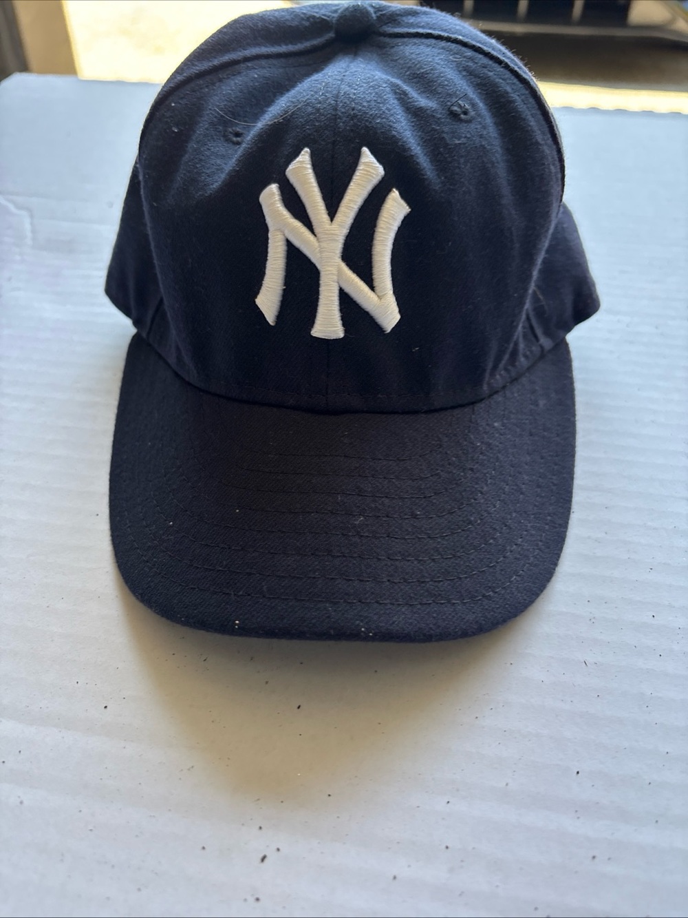 New Era New York Yankees Navy Baseball Cap with White Embroidered Logo